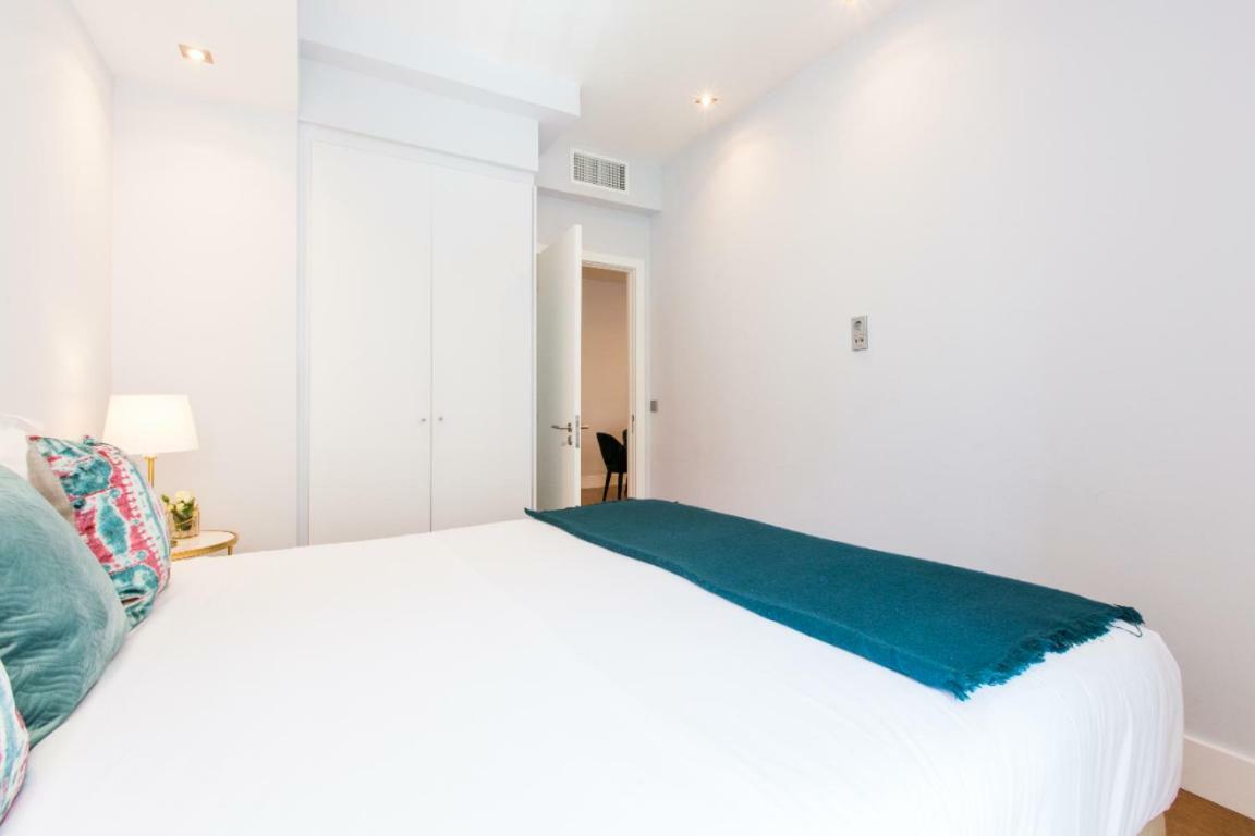 Your Home In Palacio Do Bairro Alto Lisboa Exteriör bild